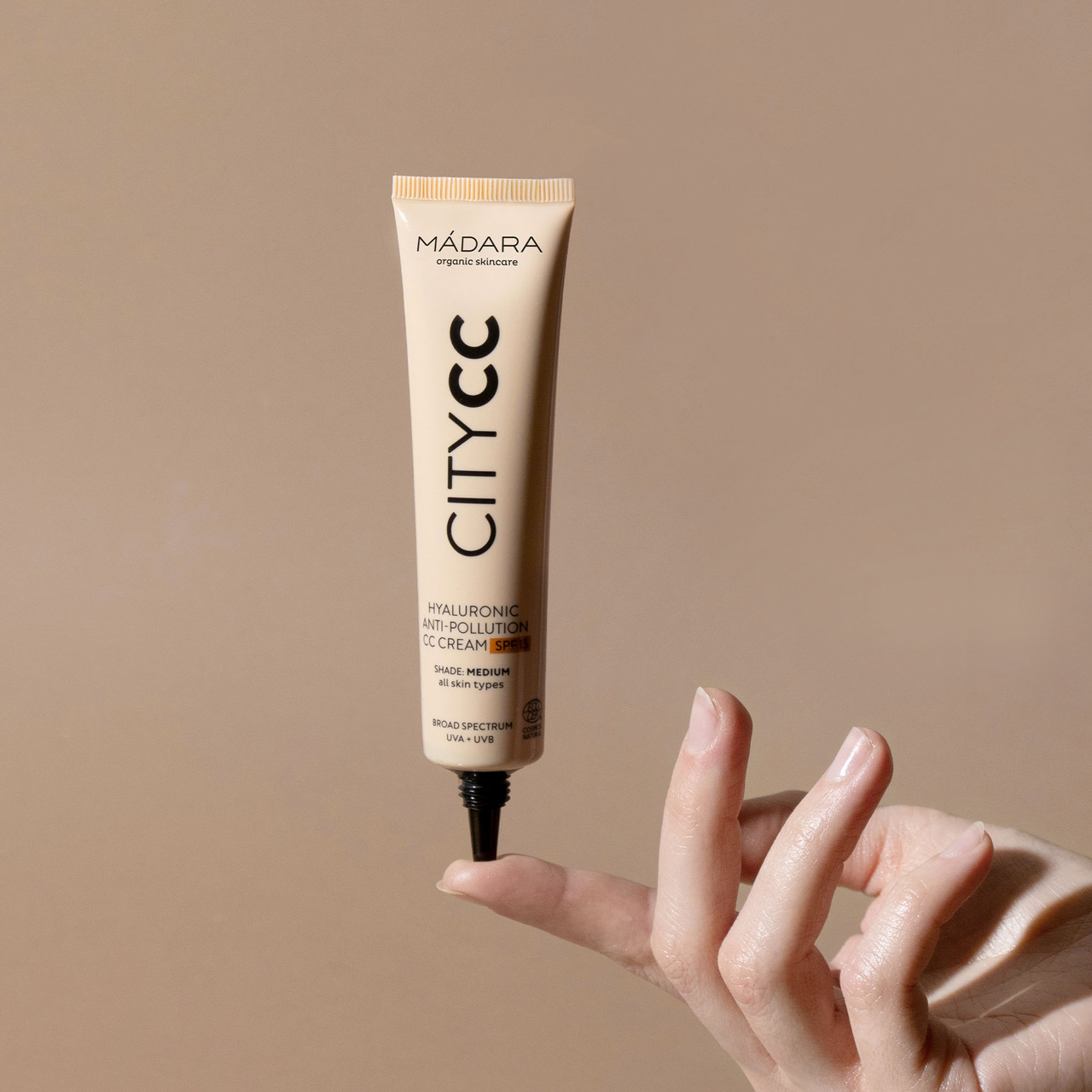 CITYCC Hyaluronic Anti-pollution CC cream SPF 15 Light